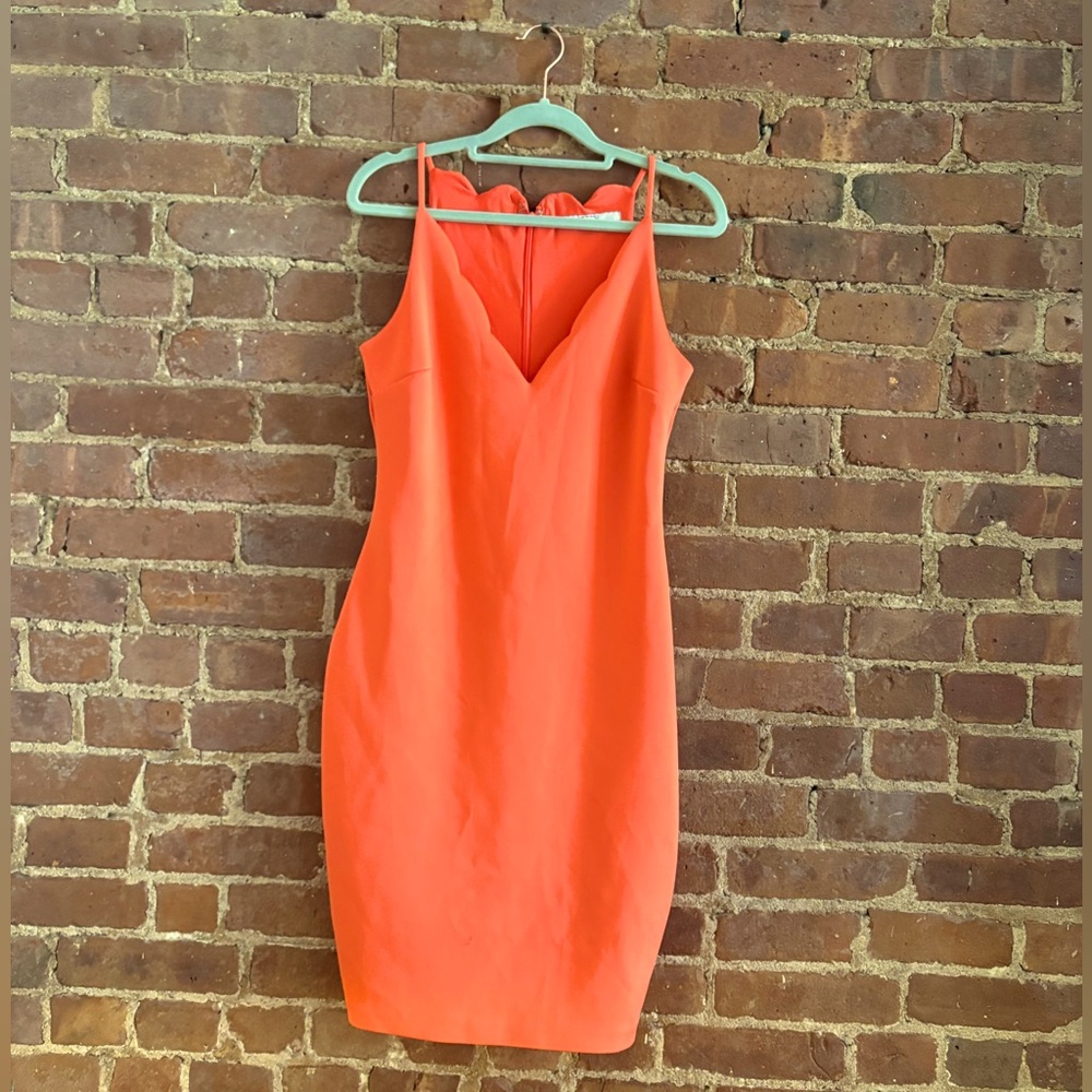 Elegant Orange/Coral Dress - Guess
